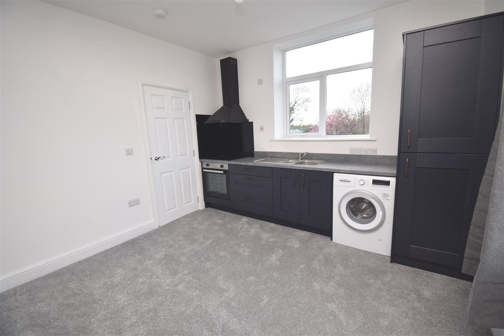 Property photo 1 of 6 Leighrd524Flatbb.Jpg