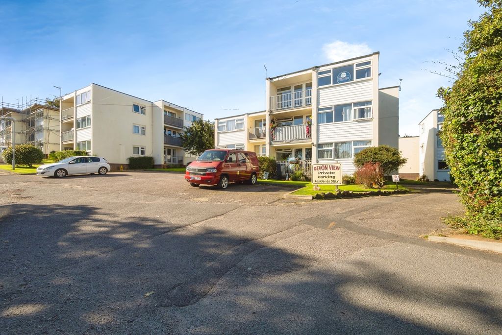 Property photo 1 of 16 Photo