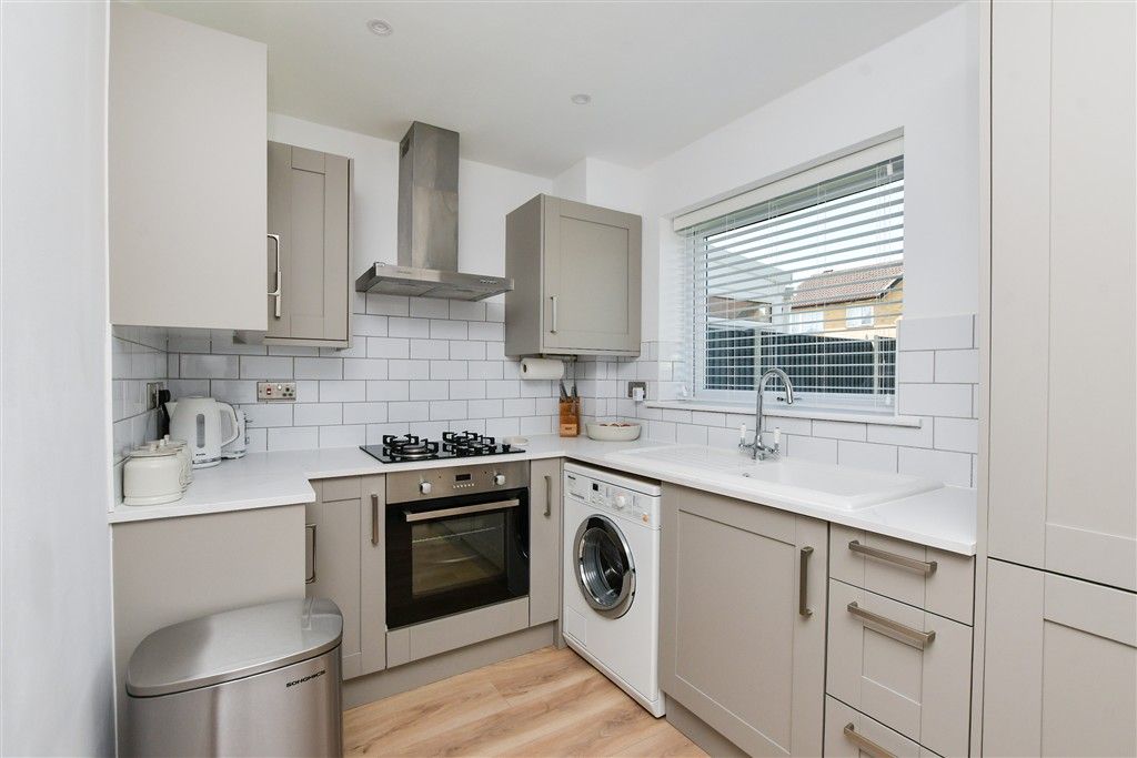 Property photo 3 of 8 Kitchen/Diner