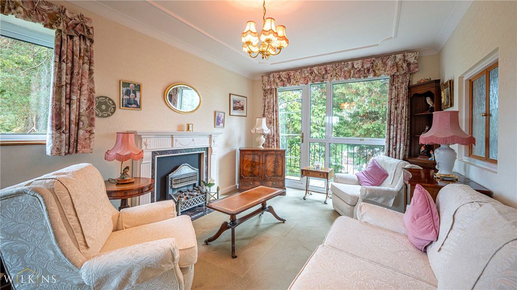 Property photo 2 of 18 Picture No. 07