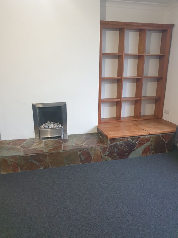 Property photo 3 of 36