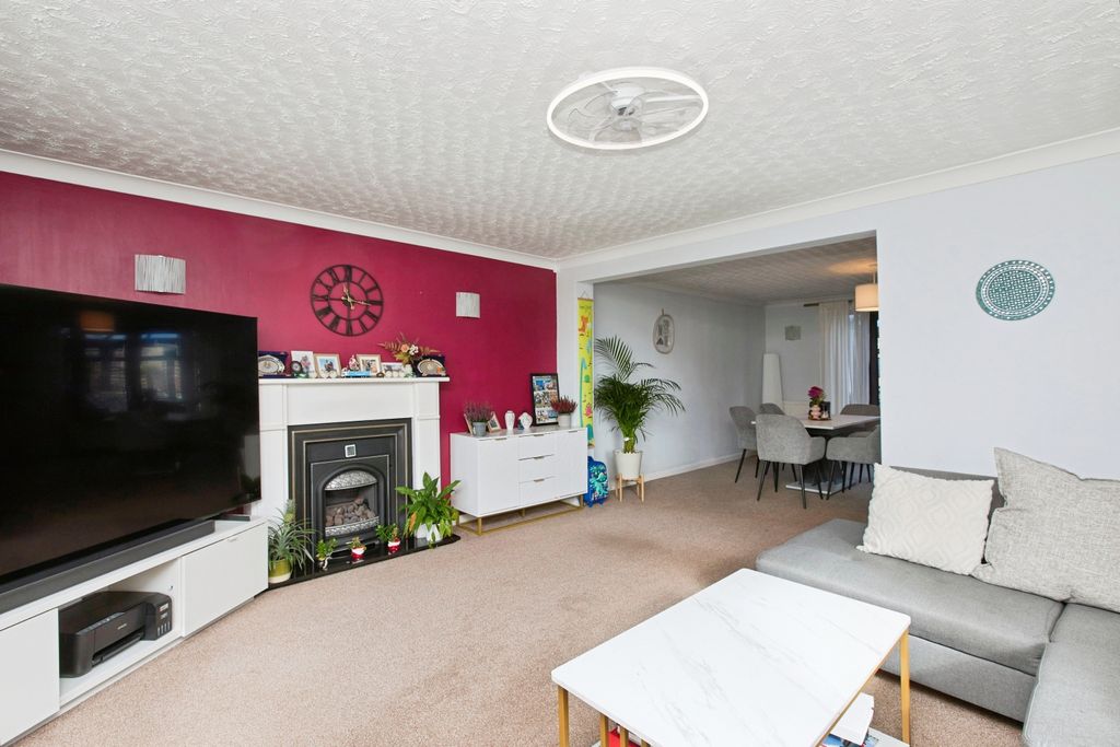 Property photo 3 of 27 _c0A5539