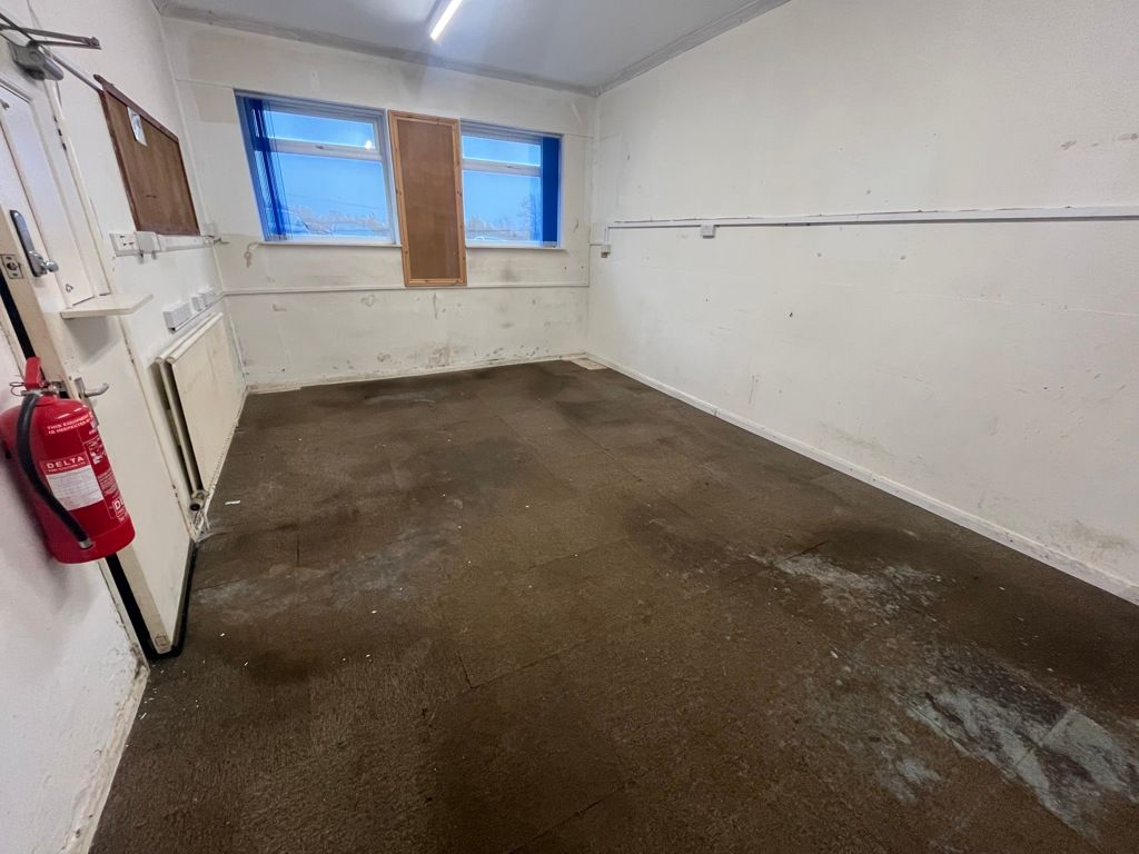 Property photo 2 of 5 Photo 20