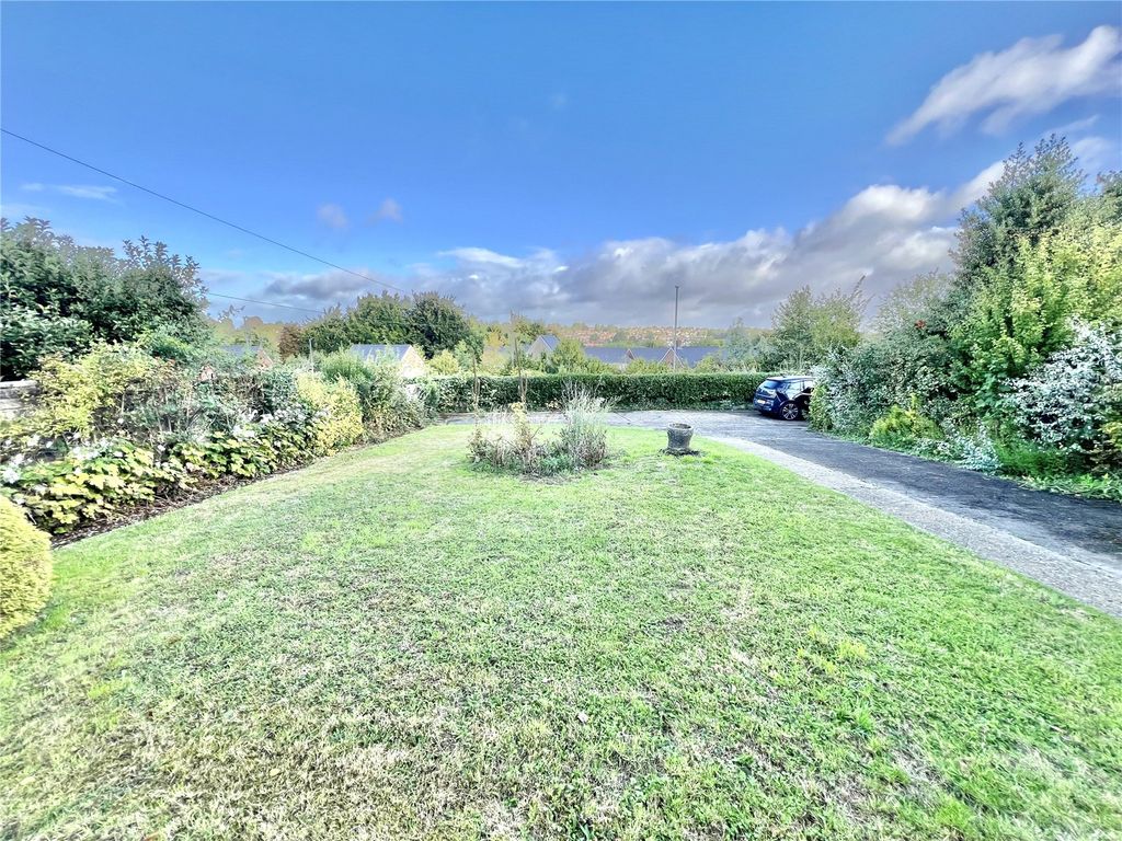 Property photo 2 of 2 Picture No. 03