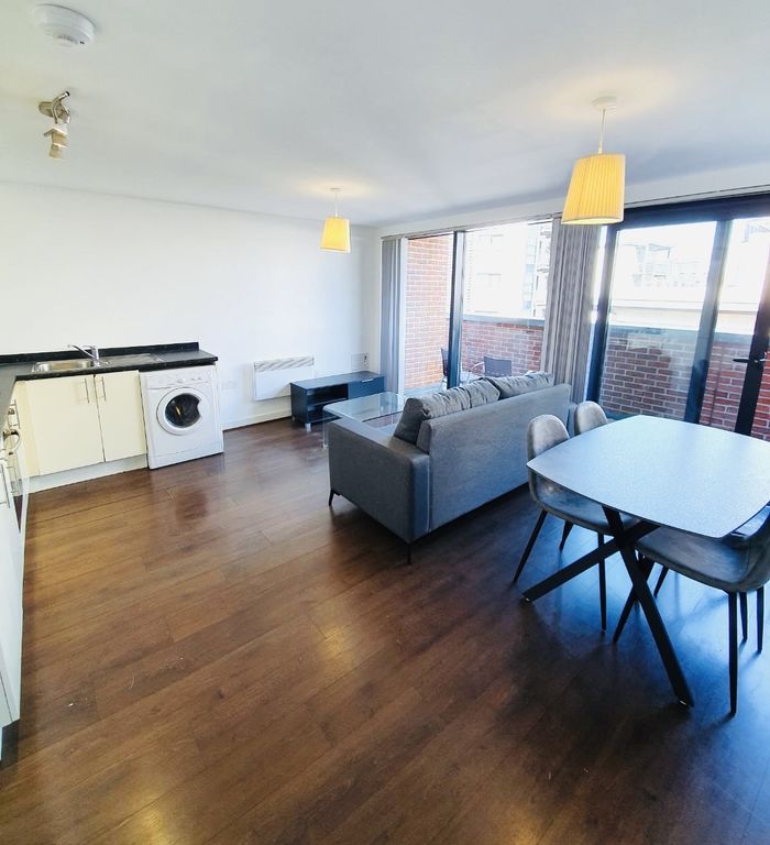 Property photo 2 of 11
