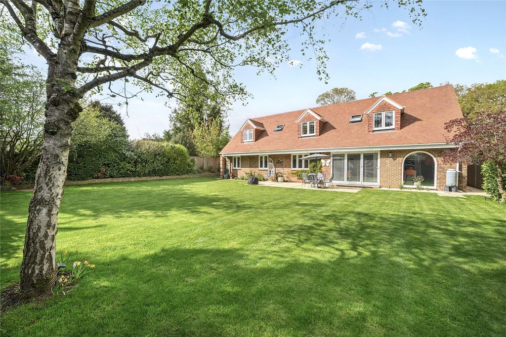 Property photo 1 of 28 Picture No. 38