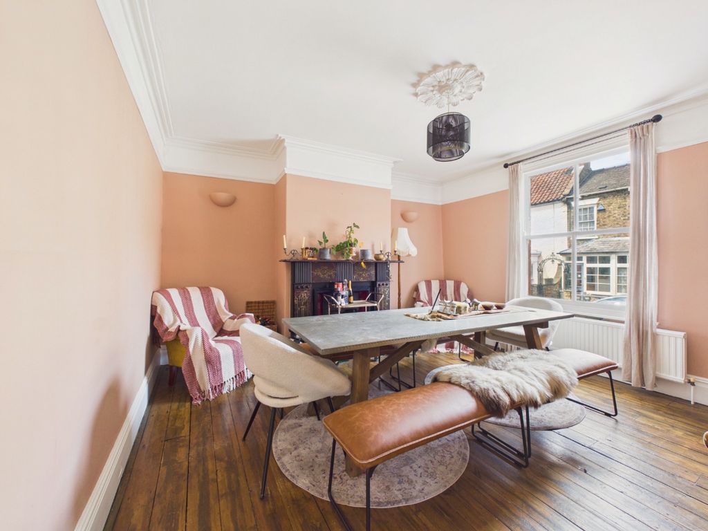 Property photo 3 of 15 5171536
