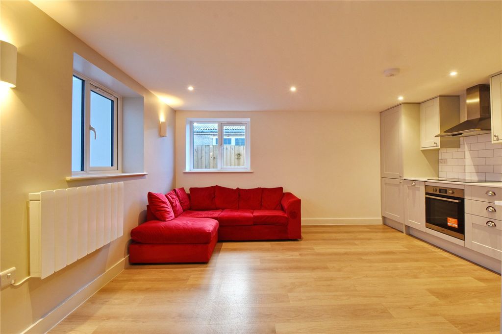 Property photo 3 of 8 Picture No. 03