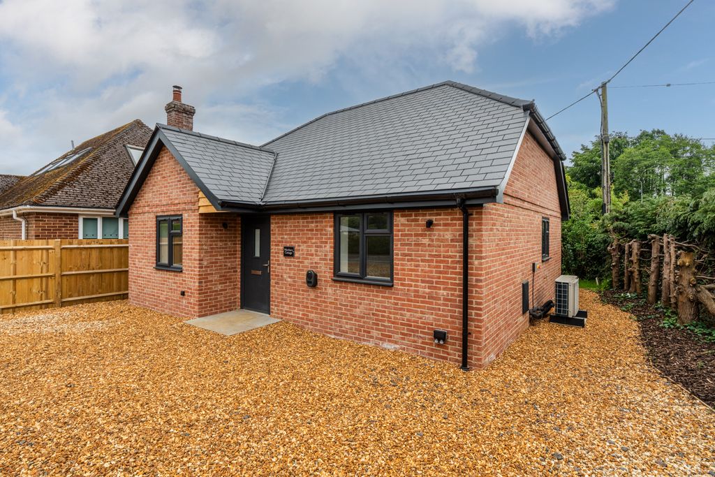 Property photo 2 of 12