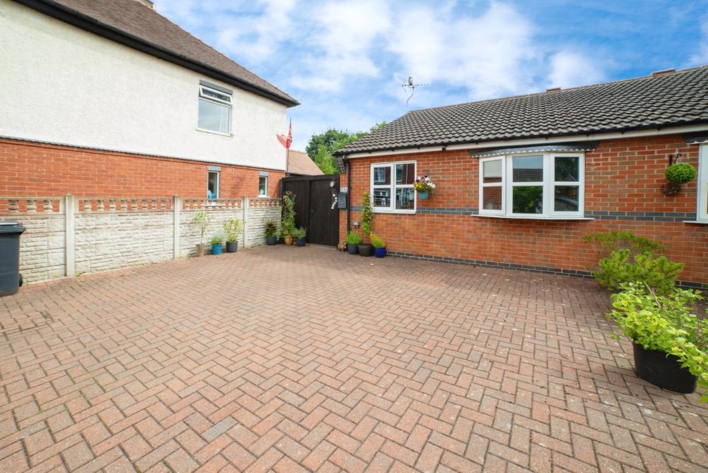 Property photo 1 of 17 Photo