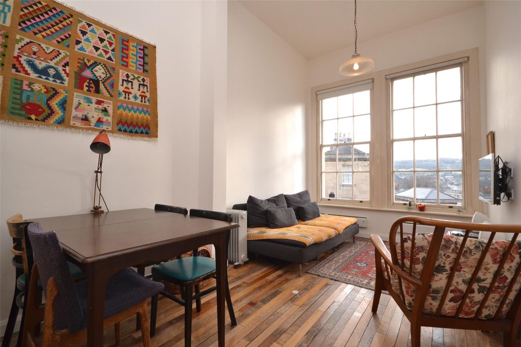 Property photo 2 of 8 Living Room