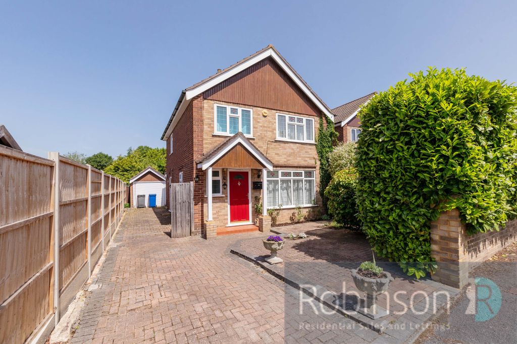Property photo 1 of 13 18 Havelock Road-6