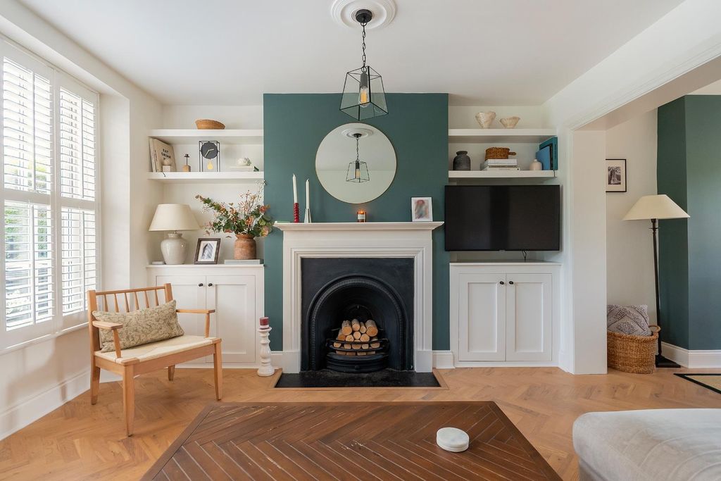 Property photo 1 of 35 1B0R8We - Living Room A.Jpg