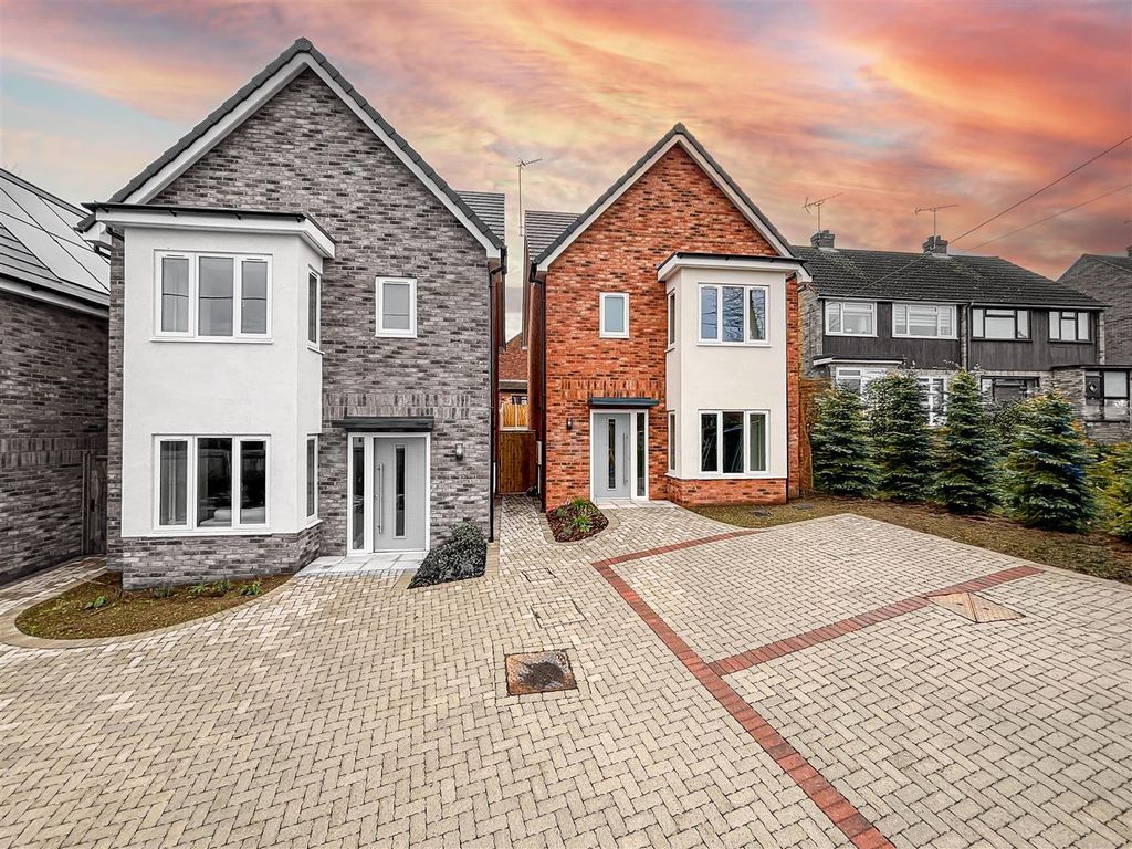 Property photo 1 of 25