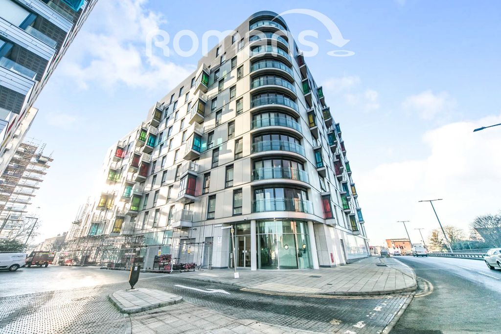 Property photo 1 of 12 4501B568-5075-Ec11-8