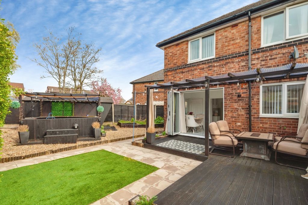 Property photo 1 of 19 Pbox-Img.Jpg