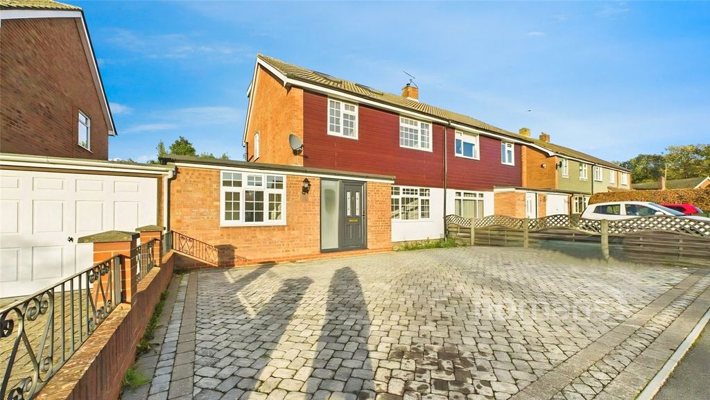 Property photo 1 of 15 Picture No. 03