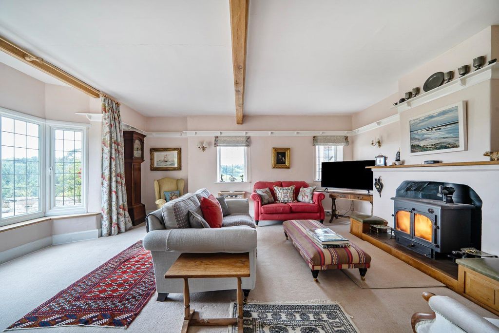 Property photo 2 of 30 Seddons Tiverton