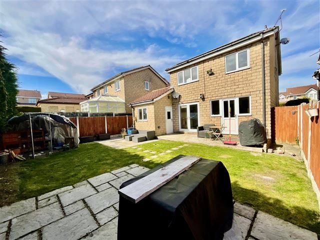 Property photo 1 of 21 Rear Garden