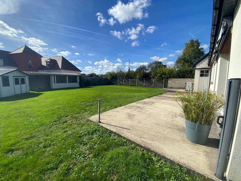 Property photo 2 of 13