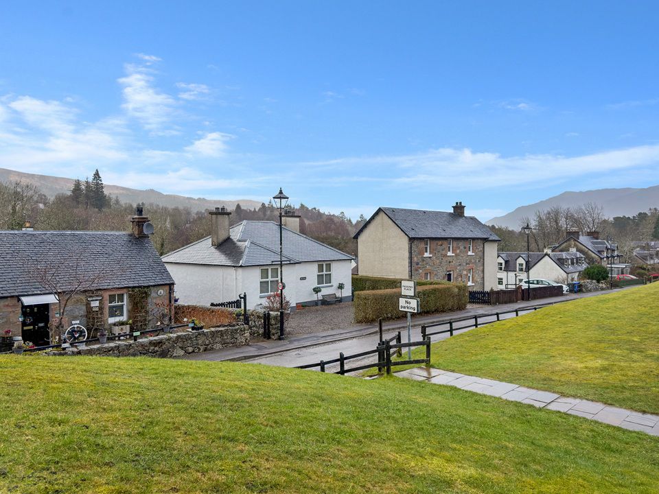 Property photo 3 of 55