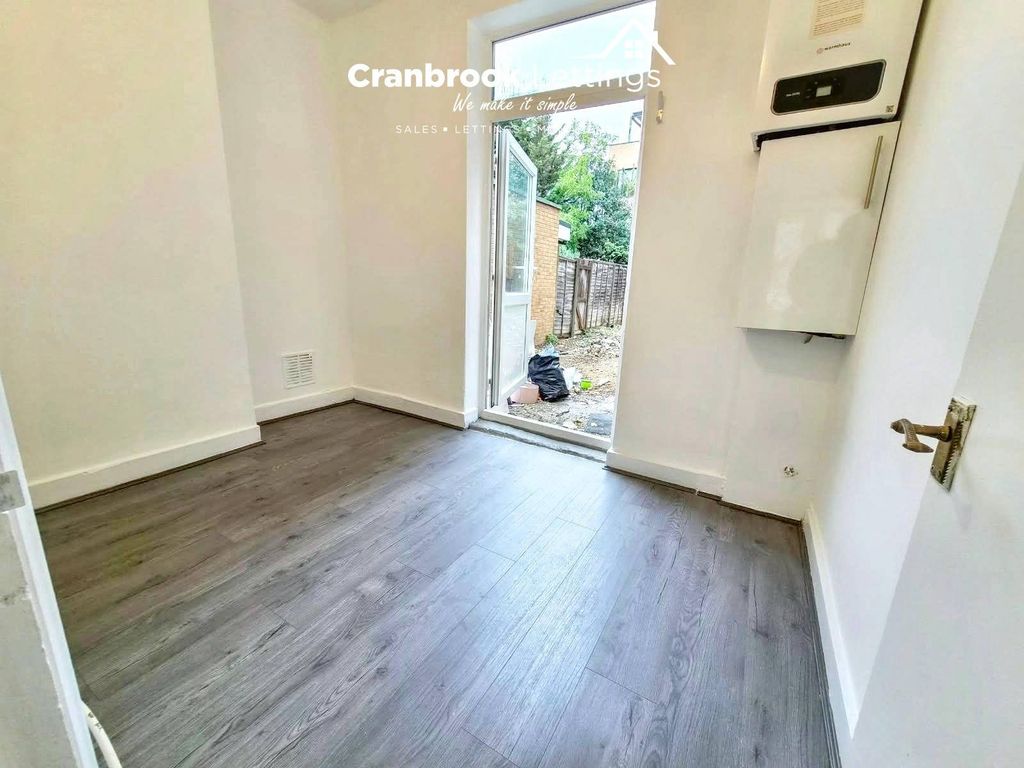 Property photo 3 of 7 5 Watermarked