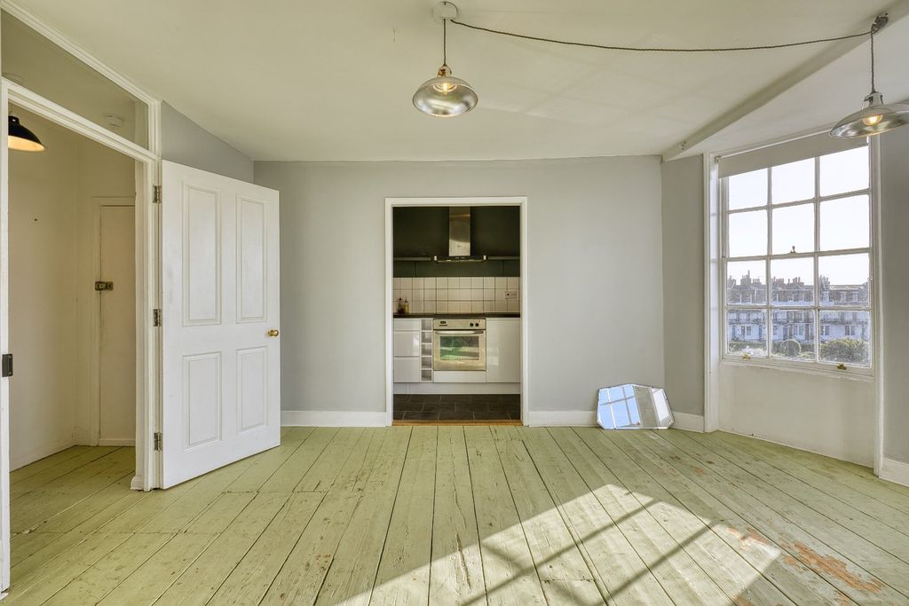 Additional image 6 of 1 bed flat for saleSpencer Square, Ramsgate CT11