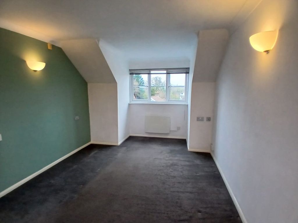 Property photo 3 of 5