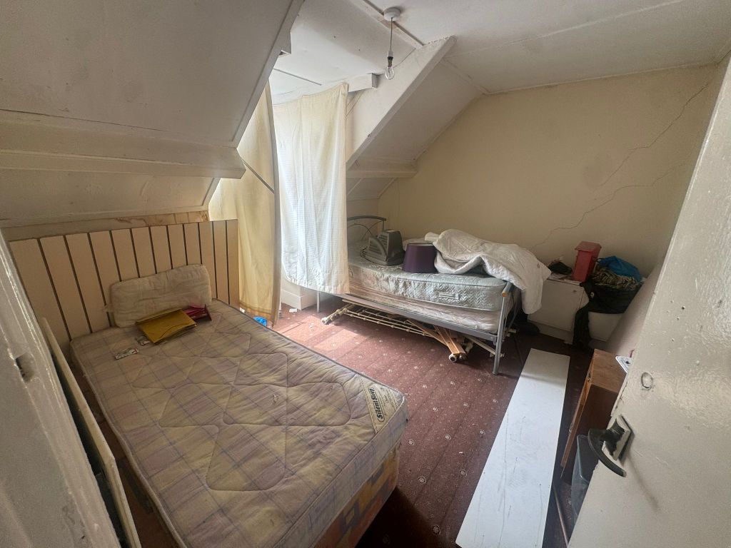 Property photo 3 of 3