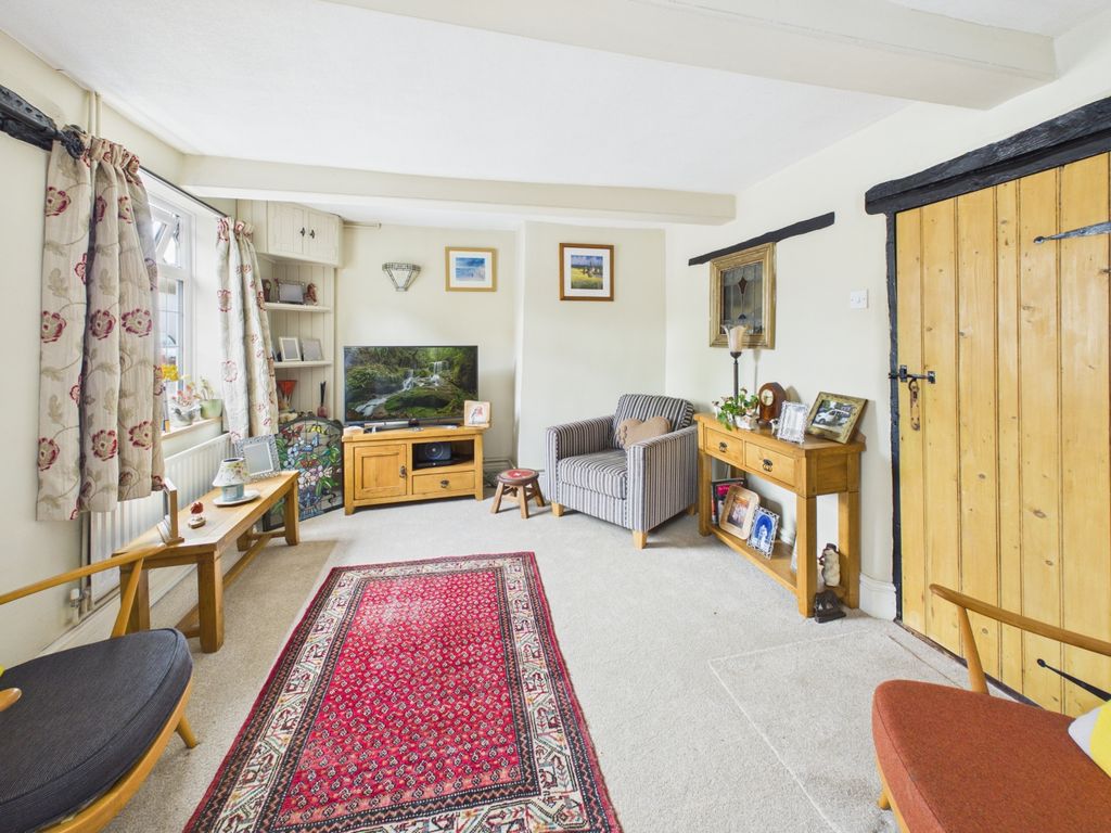 Property photo 3 of 18 2A