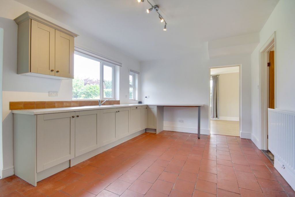 Property photo 3 of 18 Img_0533-Img_0535