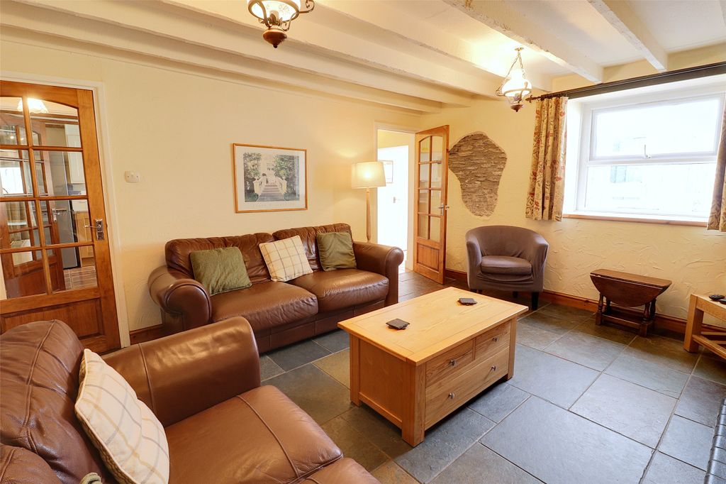 Property photo 3 of 20 3 - Picture No. 07