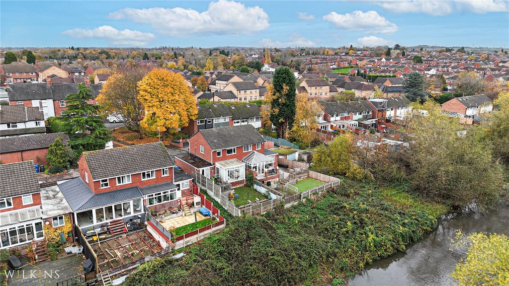 Property photo 2 of 31 Picture No. 28