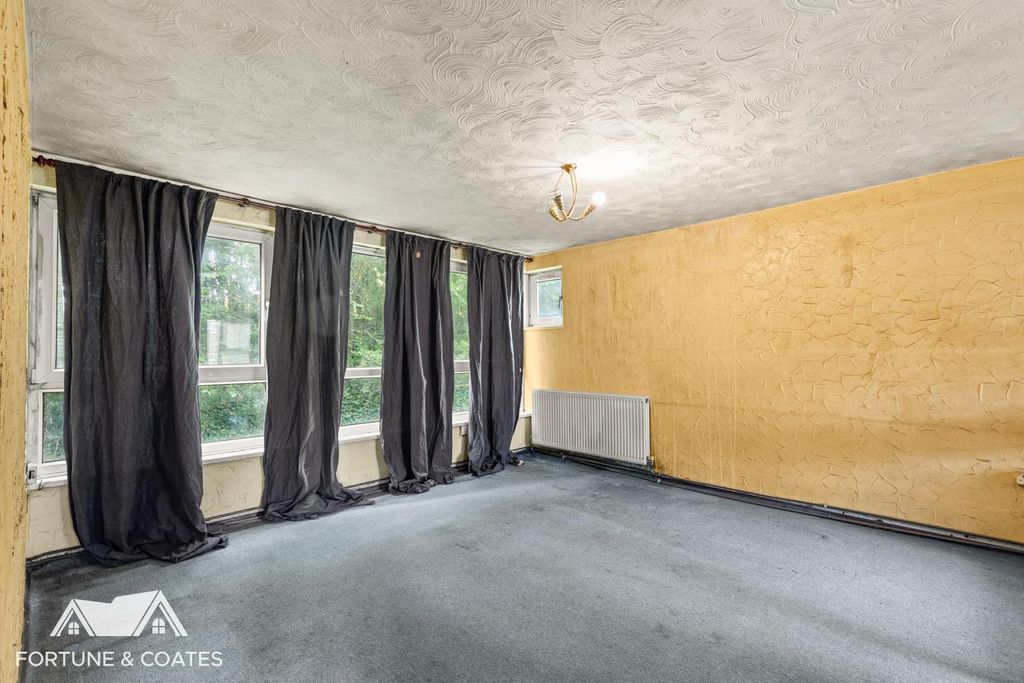 Property photo 2 of 11 Shawbridge_6.Jpg