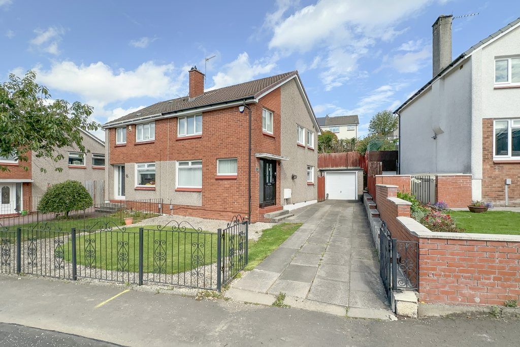 Property photo 1 of 11