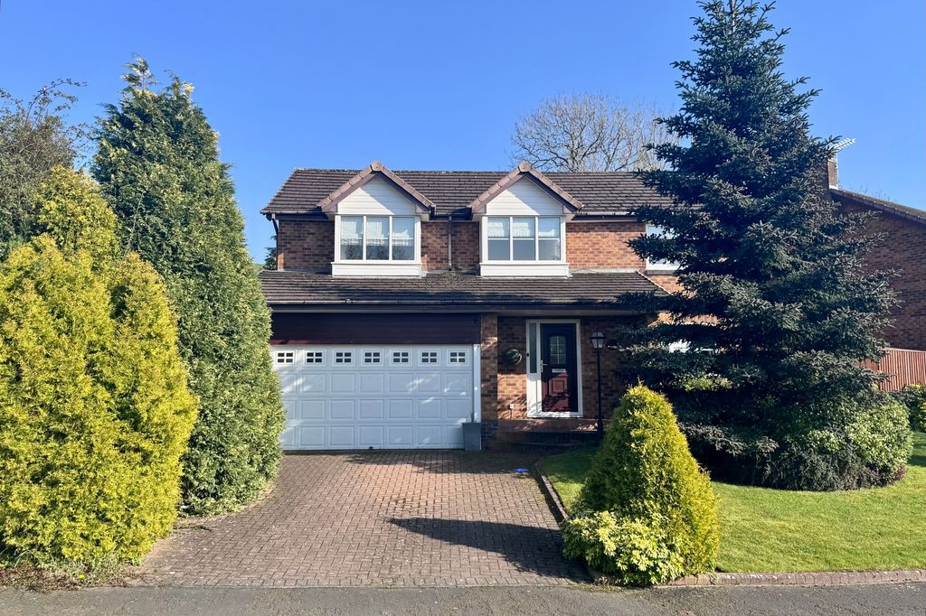 Property photo 1 of 28