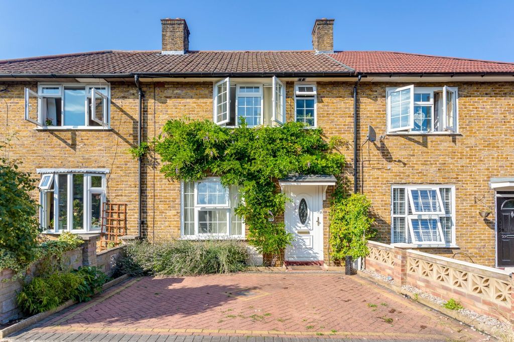 Property photo 1 of 17 Picture No. 22