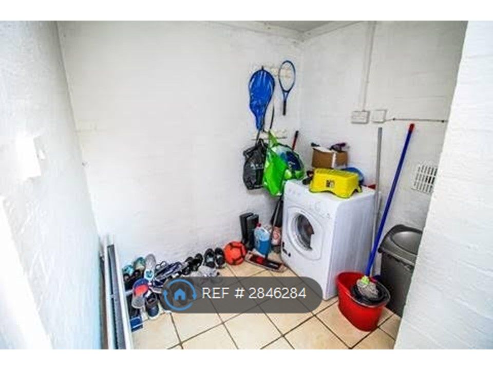 Property photo 3 of 12 Porch