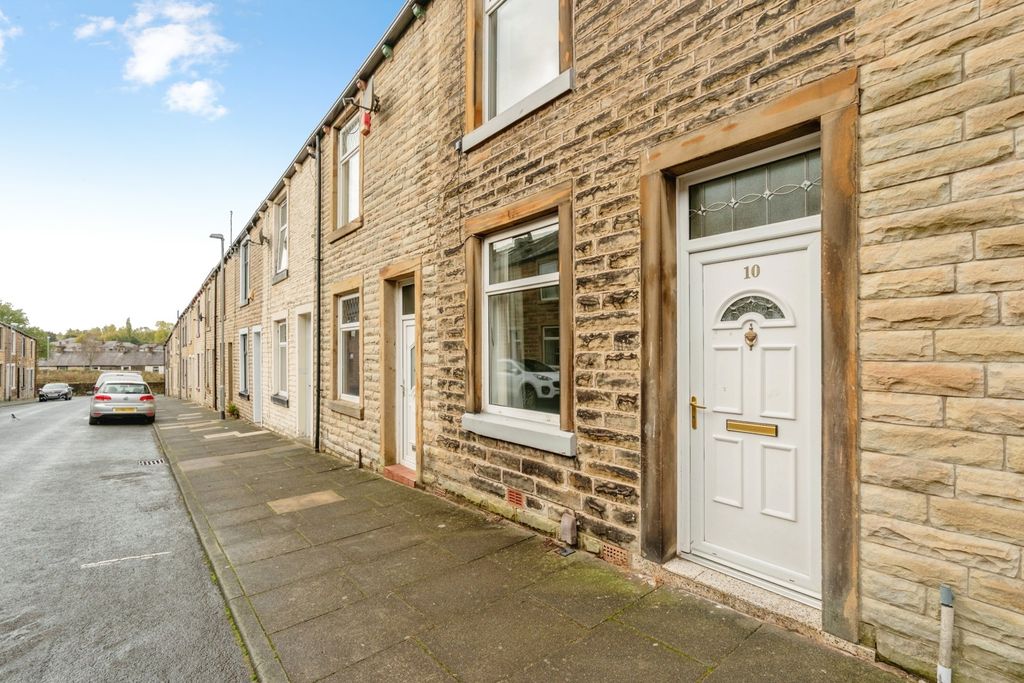 Property photo 1 of 14 Pbox-Img.Jpg