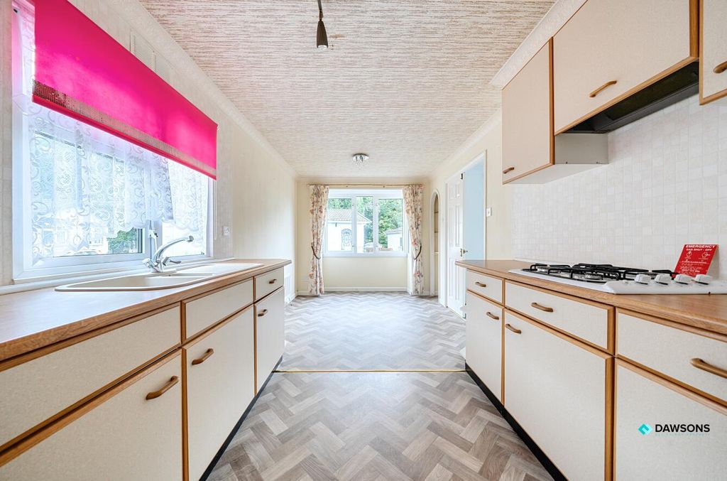 Property photo 3 of 24 Fc2Ff53B-1ee6-432A-8912-Fd8Adedead53.Jpg