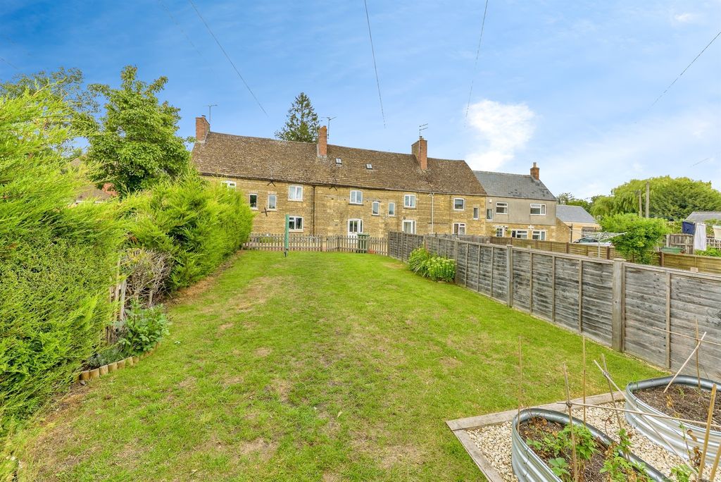 Property photo 2 of 16 Front