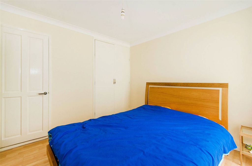 Property photo 3 of 5 Picture No. 02