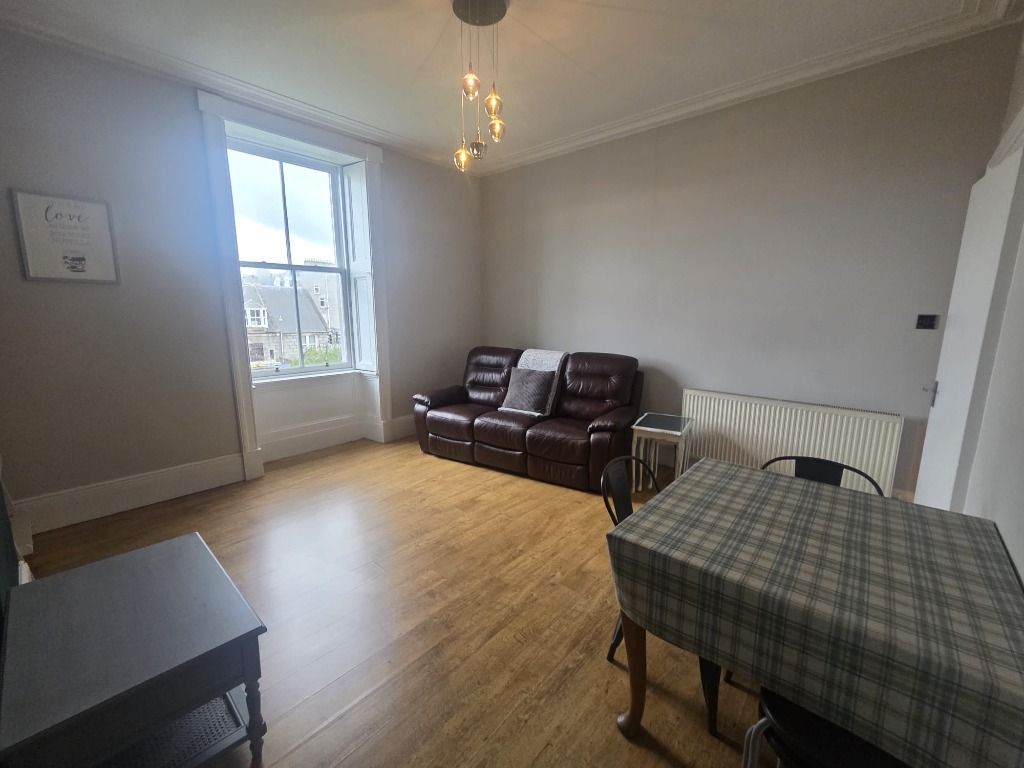 Property photo 2 of 13 Photo 2