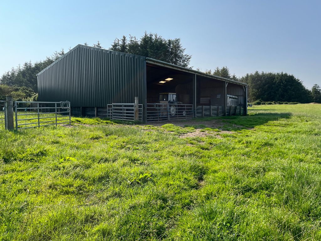 Property photo 1 of 4