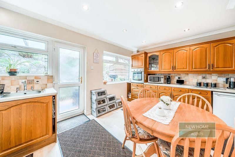 Property photo 3 of 25