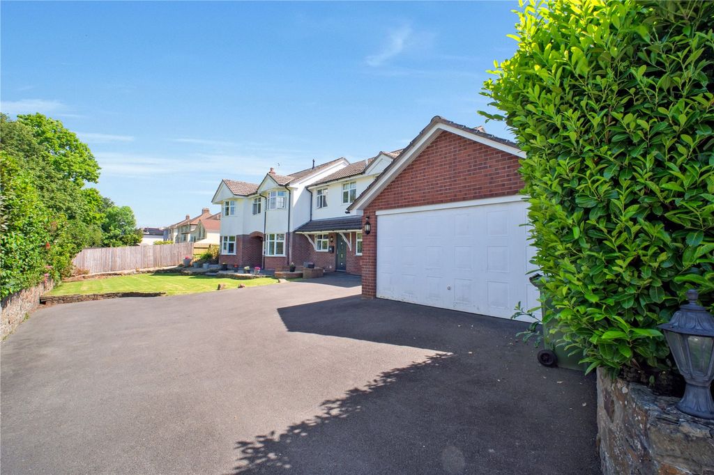 Property photo 3 of 31 Picture No. 31