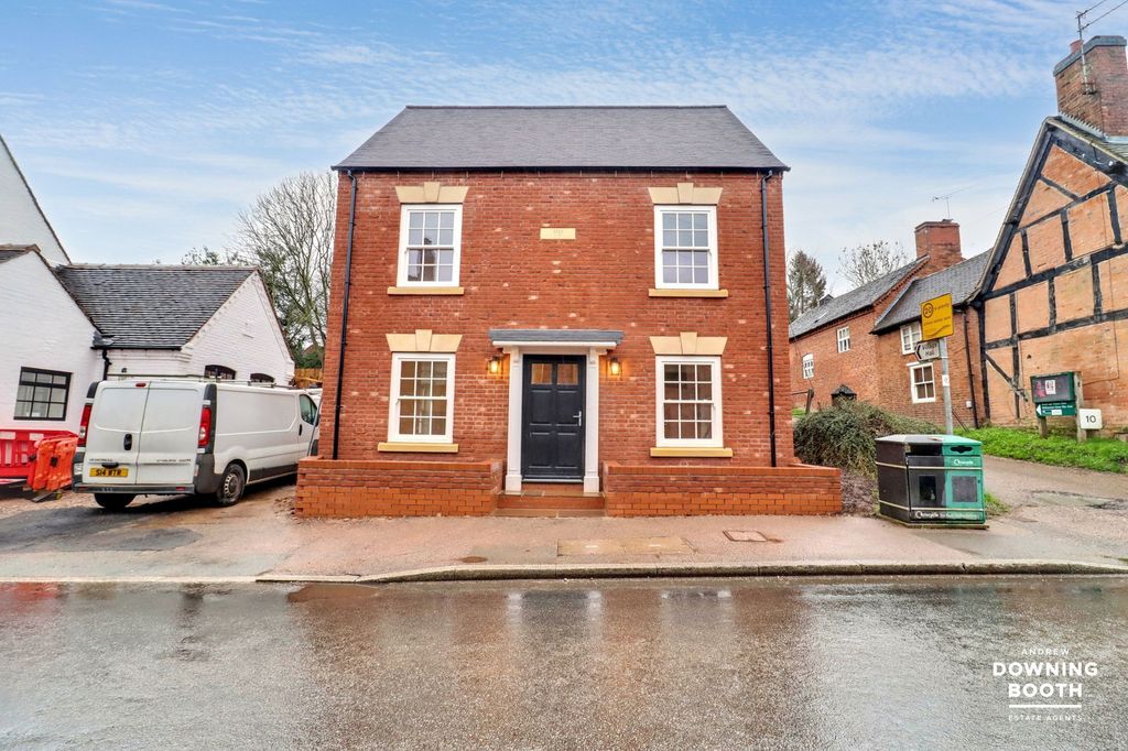 Property photo 1 of 23