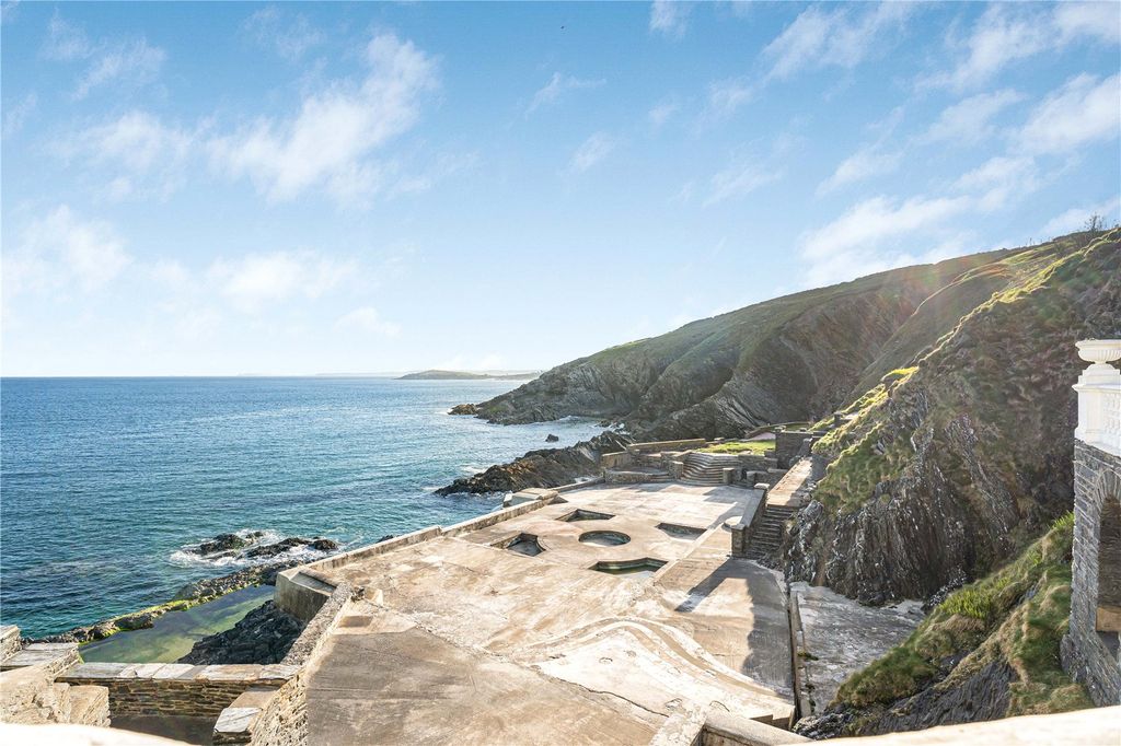 Additional image 14 of 3 bed flat for saleEsplanade Road, Newquay, Cornwall TR7