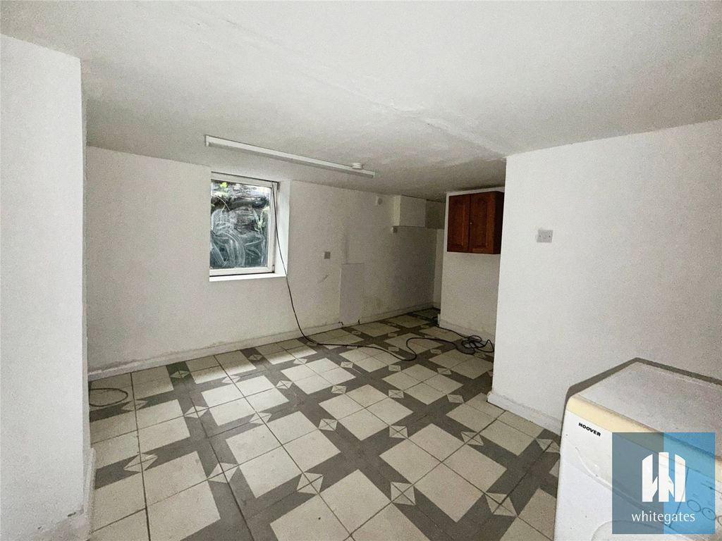 Property photo 2 of 4 Picture No. 01