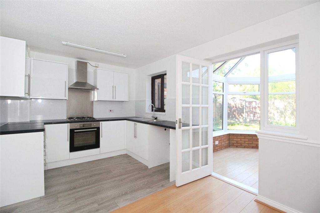 Property photo 2 of 11 Kitchen/Diner